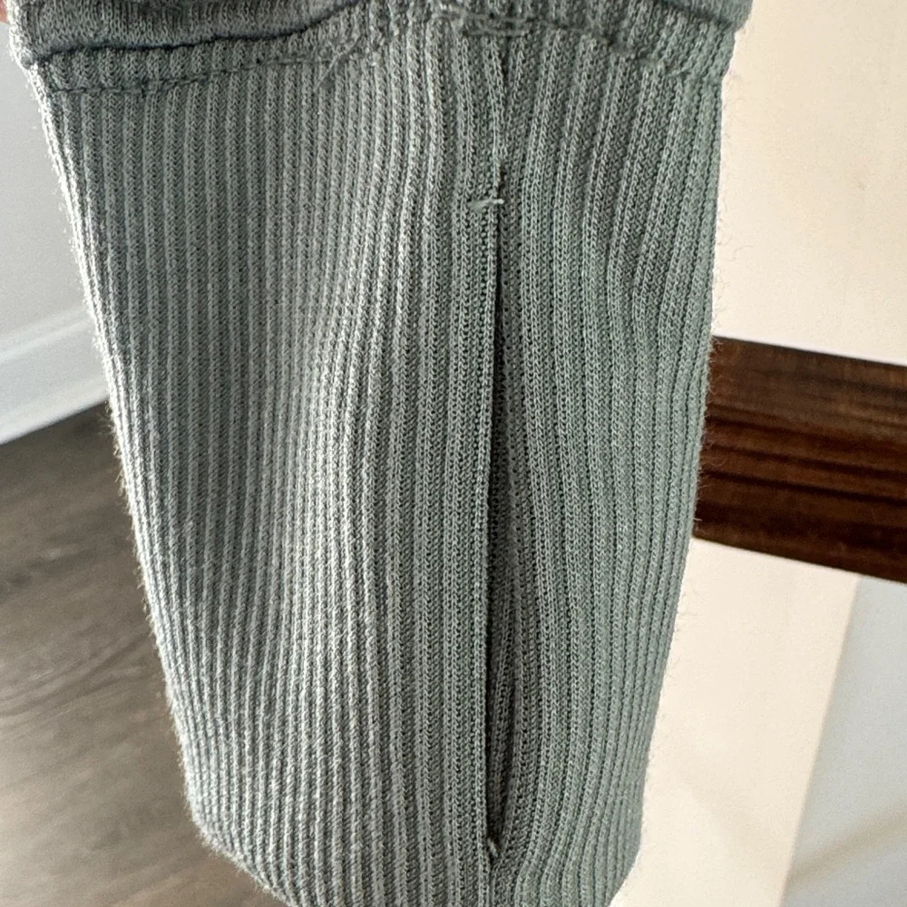 Danskin Women's Green Half-Zip Sweatshirt - Picture 5 of 5